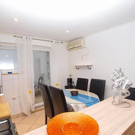 Fuer 5 Personen Ca 65 Qm In Pula, Istrien Istrische Riviera Appartamento
