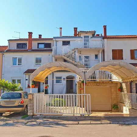 Appartamento Fuer 5 Personen Ca 65 Qm In Pula, Istrien Istrische Riviera