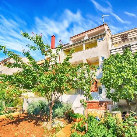 Appartamento Fuer 5 Personen Ca 65 Qm In Pula, Istrien Istrische Riviera Pola
